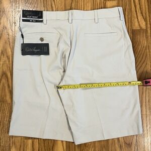 Walter Hagen Men's 11 Majors Shorts Khaki, Golf Performance, Flat Front, Classic